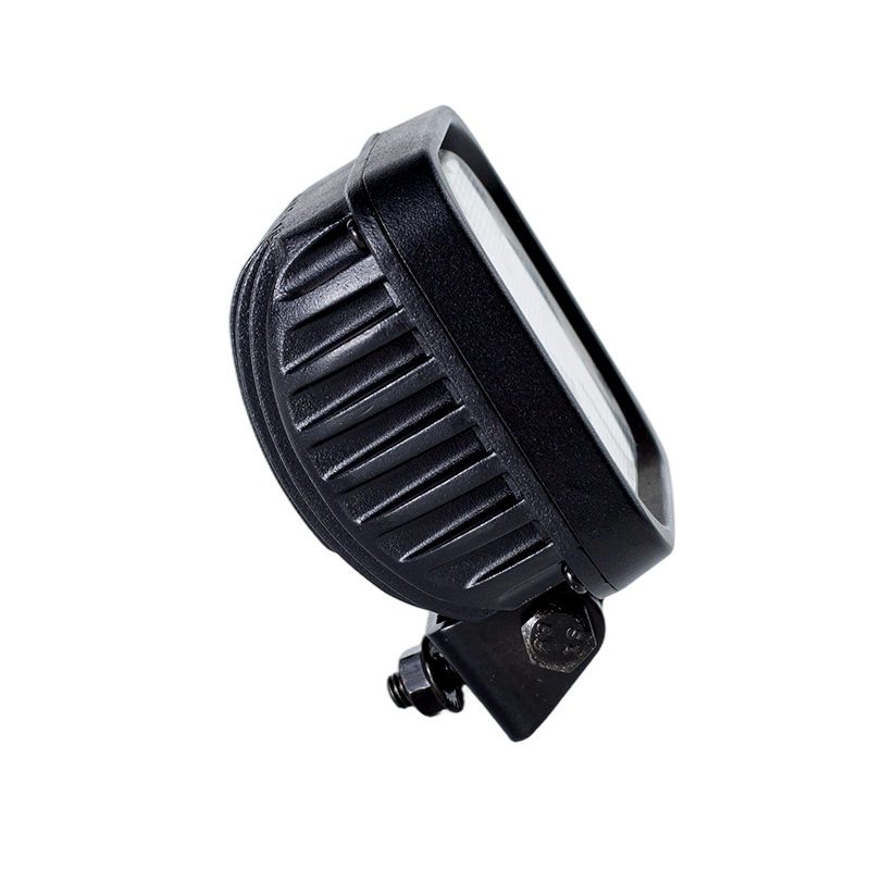 IP67 Staub- und wasserdichter 4-LED-Scheinwerfer für Industriefahrzeuge